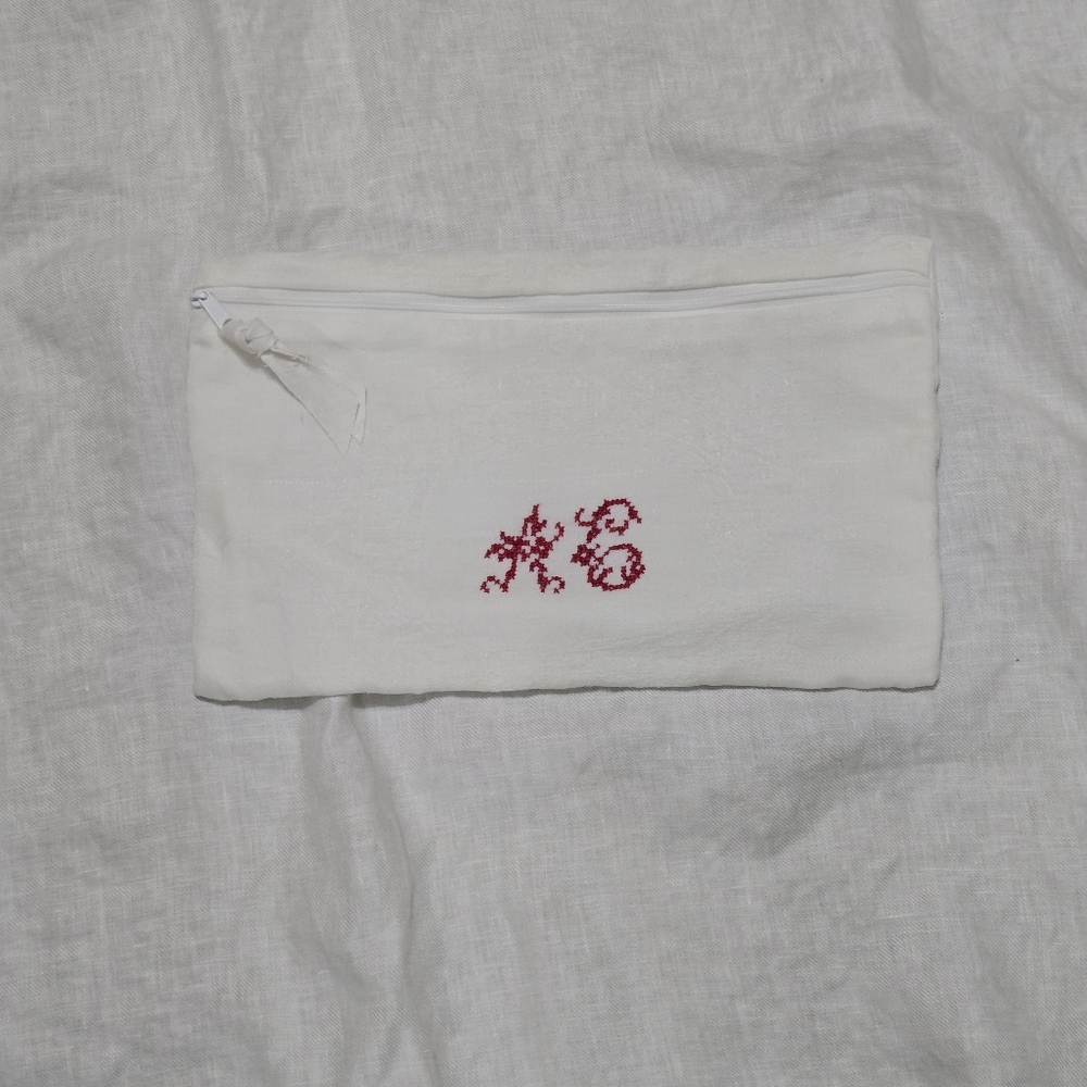 Zipper Pouch